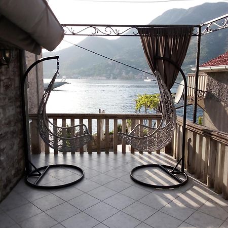 Apartment Aleksandar Tivat Ngoại thất bức ảnh