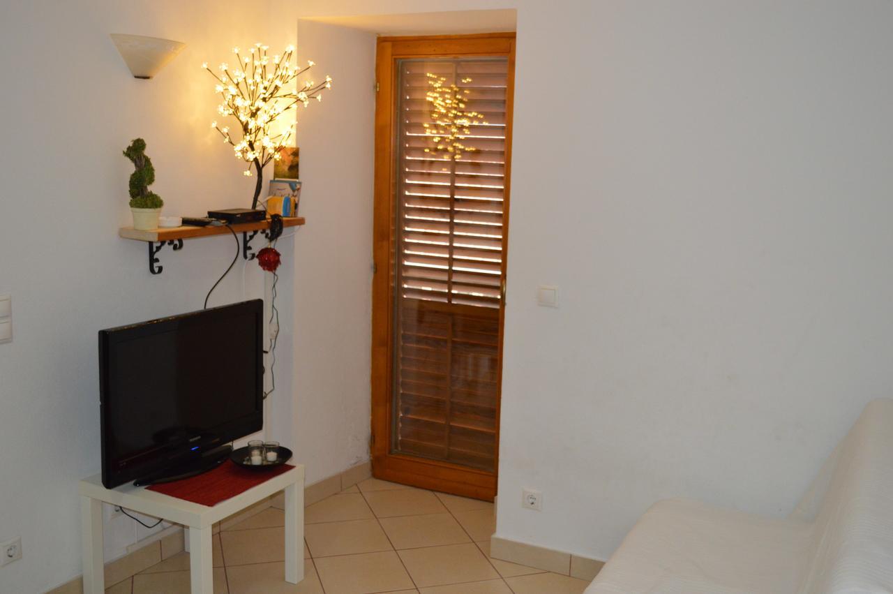 Apartment Aleksandar Tivat Ngoại thất bức ảnh